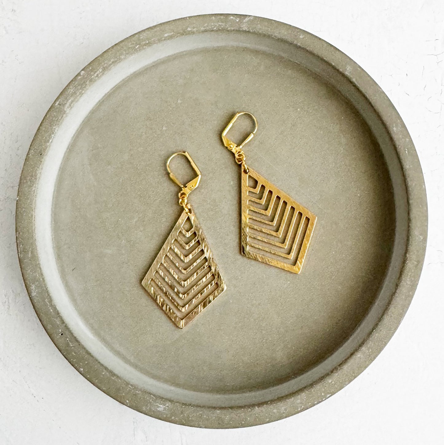 Kite Dangle Earrings in Brushed Gold