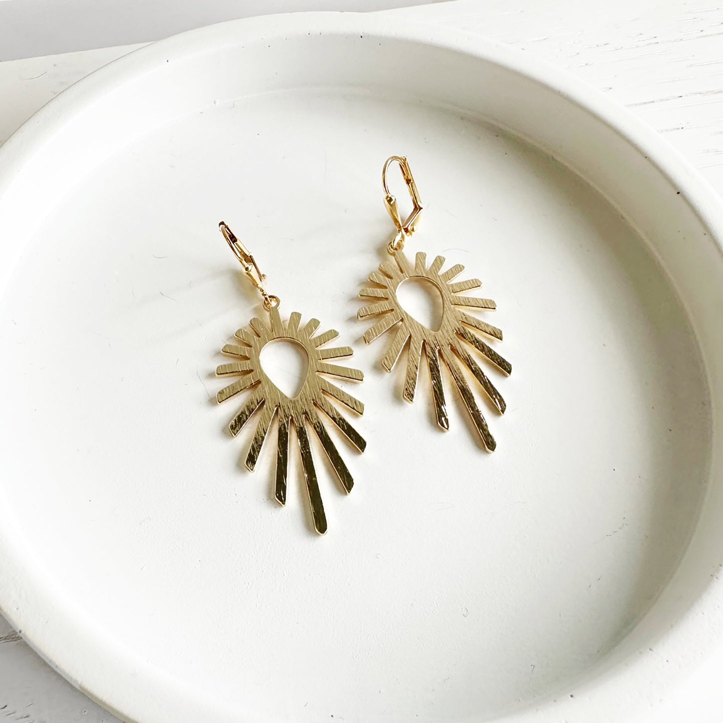 Sunburst Dangle Earrings in Brushed Brass Gold