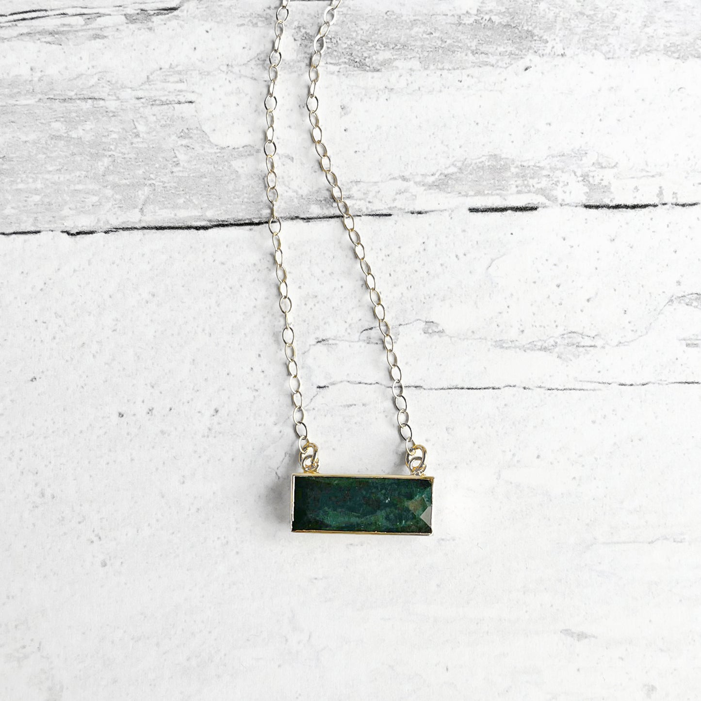 Jasper Bar Necklace in Gold