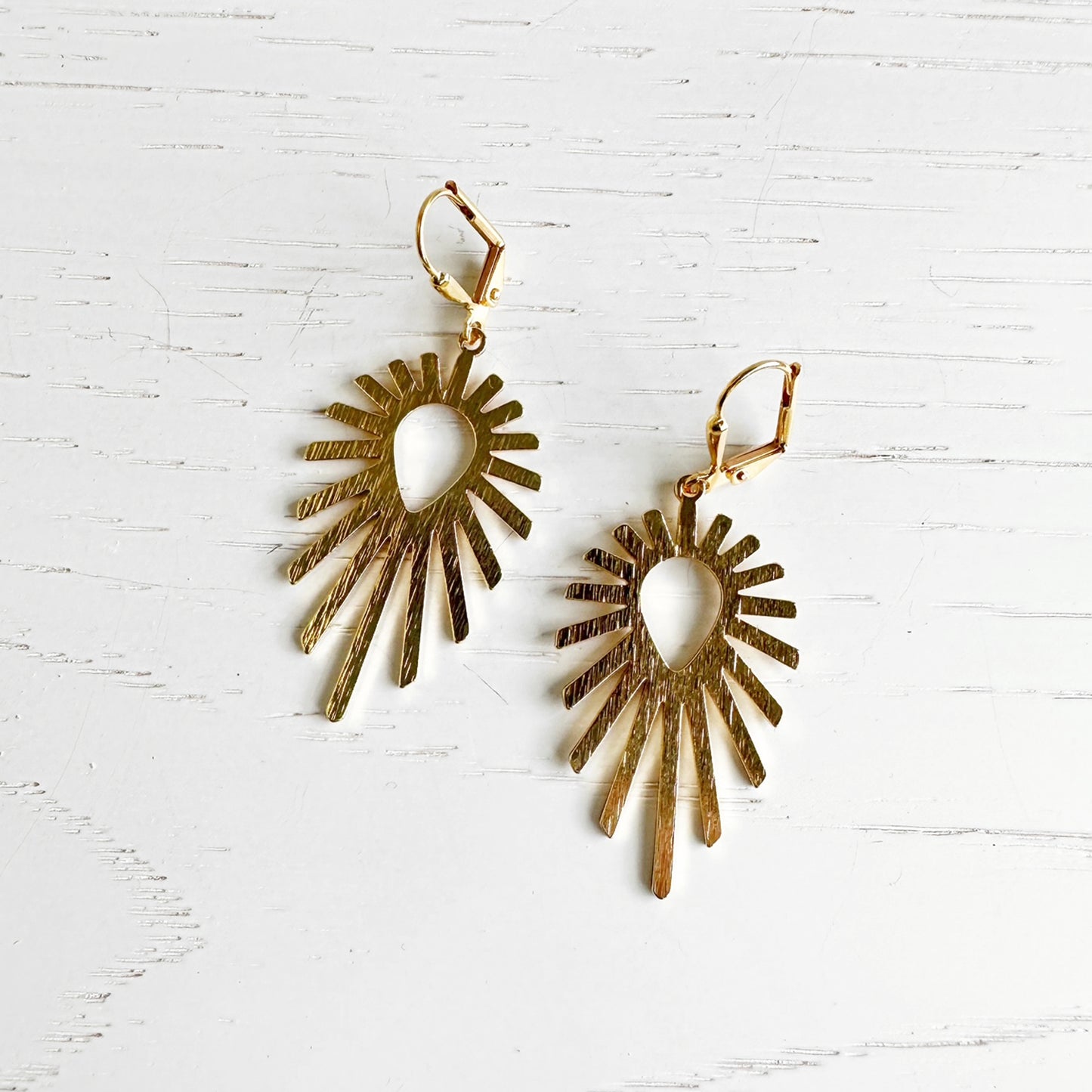 Sunburst Dangle Earrings in Brushed Brass Gold