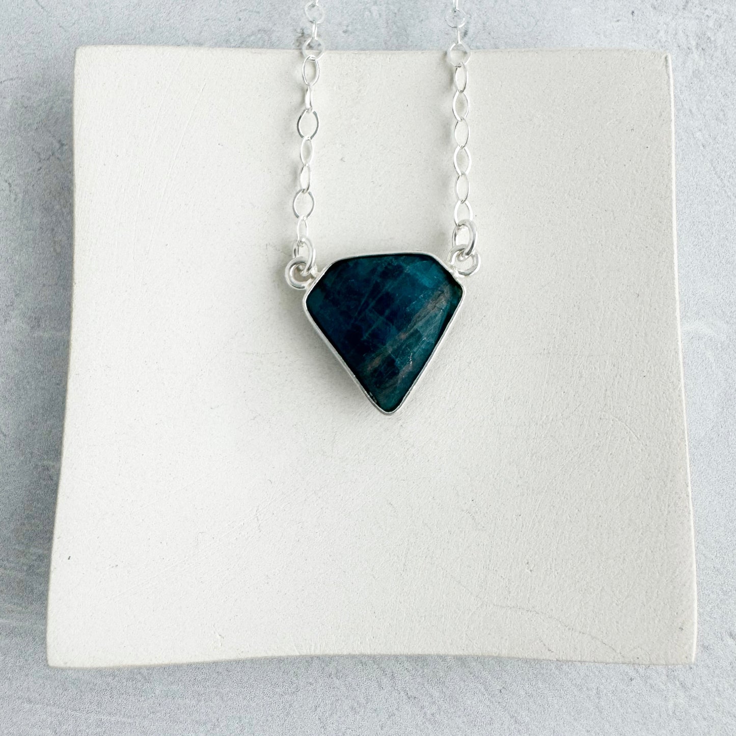 Dainty Triangle Bezel Necklace - Apatite