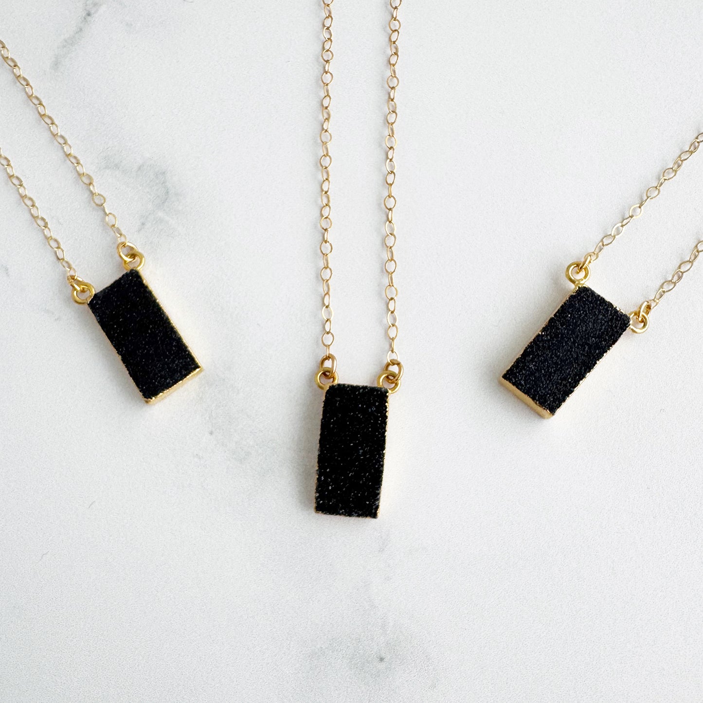 Vertical Bar Necklace in Gold – Black Druzy