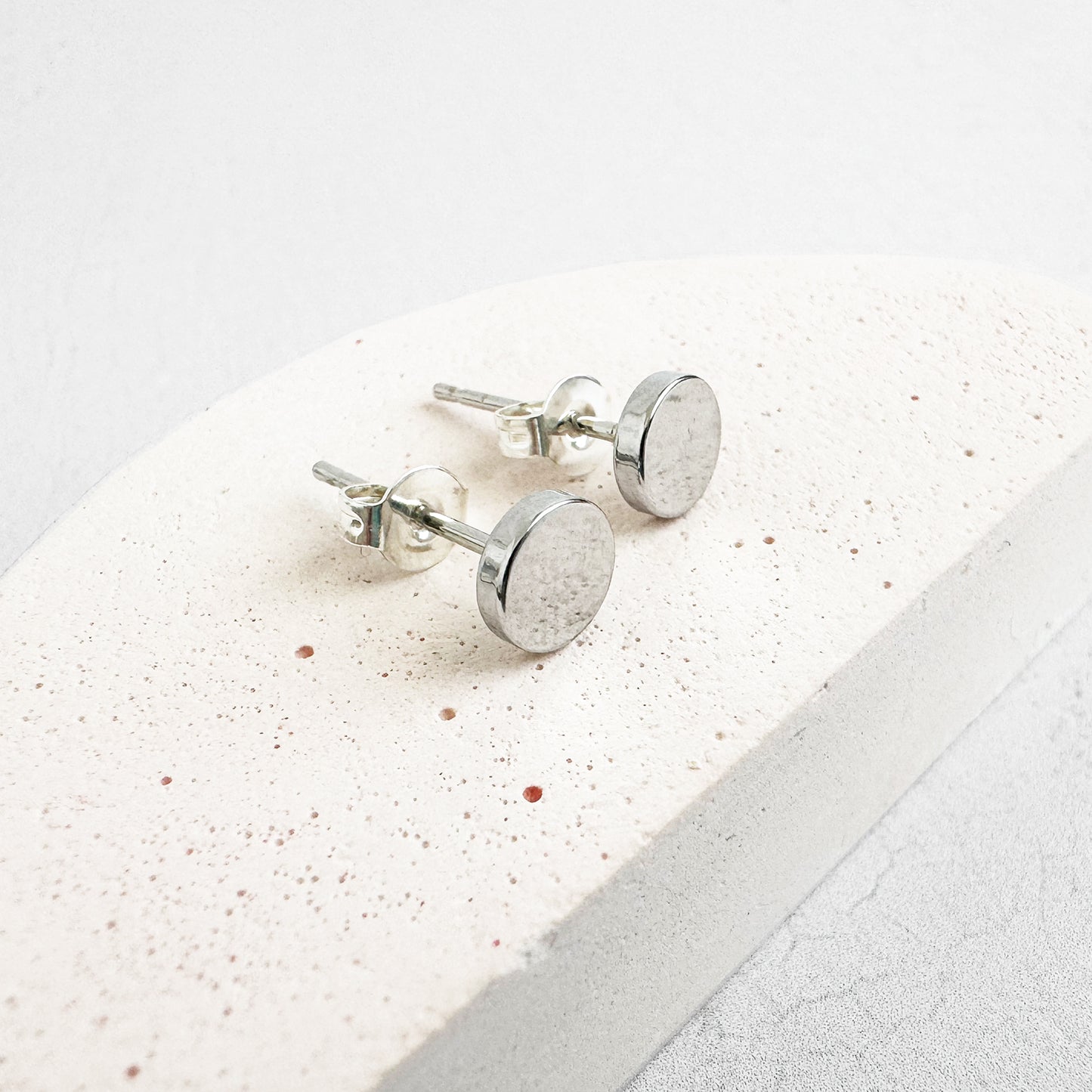 Circle Stud Earrings in Silver