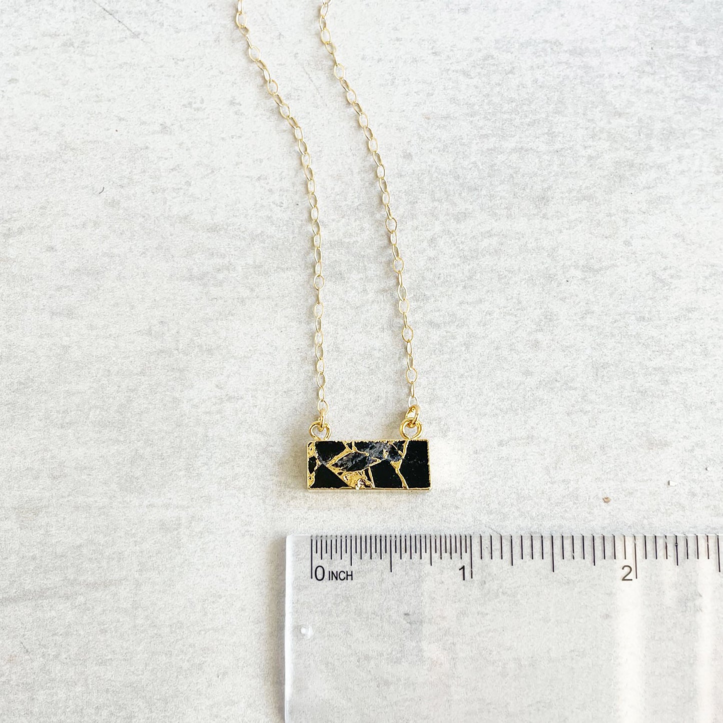 Black Mojave Bar Necklace in Gold