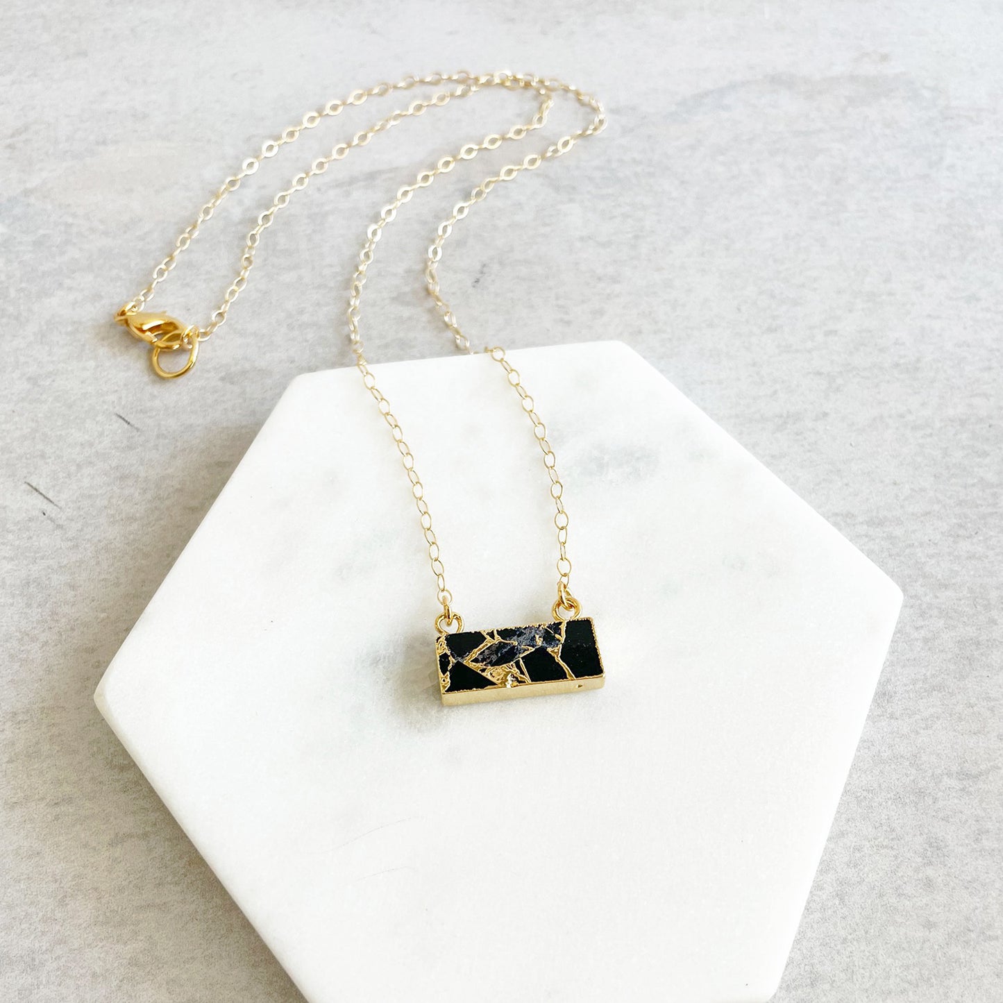 Black Mojave Bar Necklace in Gold