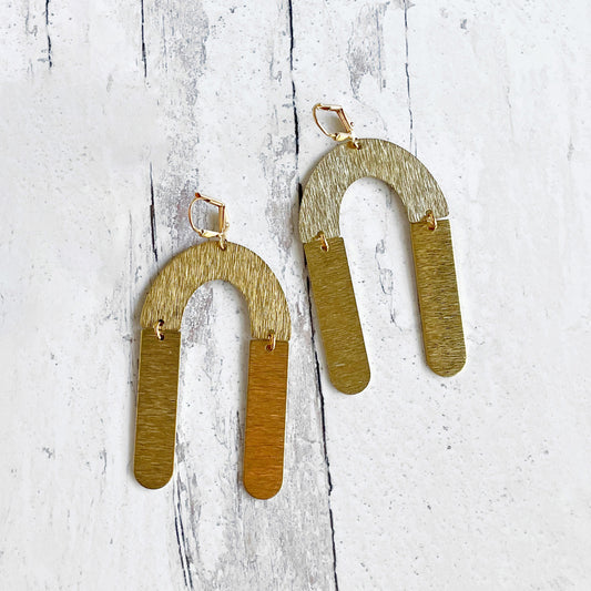 Horseshoe Statement Earrings in Brushed Brass Gold