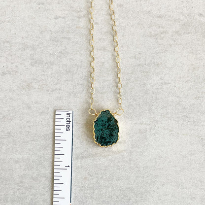 Freeform Green Moss Agate Gemstone Slice Necklace with Gold Scalloped Edge